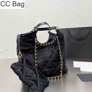CC Bag Shopping Bags 2022 New High Quality Black Tote Large Capacity Nylon Quilted Designer Handbag Woman Fashion Shoulder Messenger Retro U