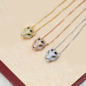 Fashion Designer Necklace Gold Silver Rose Gold Diamond Pendant Men and Women Seal Necklace Pendant Chain Trendy Fashion Jewelry Gift Jewelry Party