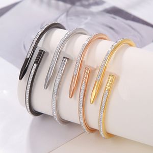 Kärleksarmband Nagelarmband Designerarmband för kvinnor Herr Armband av rostfritt stål, Pulsera Pulseras Pläterad Guld Silver Rose Smycken Diamantarmband