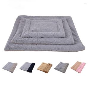 Kennels Dog Mat Winter Warm Pet Pad For Dogs Cat Blanket Sofa Breathable Bed Small Medium Large Cats Supplies