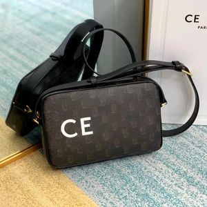 Högkvalitativ TRIOMPHE CANVAS CABAS Designer Axelväskor kuvertväskor Lyxcylinderkoppling resehandväska Dragkedja Dambagageväska totes cross body män Plånböcker