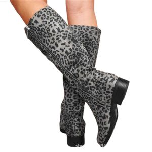 Сапоги женские теплые ботинки с леопардовым припечатка