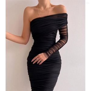 캐주얼 드레스 2023 흑인 여자 1 개의 어깨 메쉬 긴 섹시한 대각선 칼라 랩 슬림 바디콘 드레스 여성 공식 이브닝 파티
