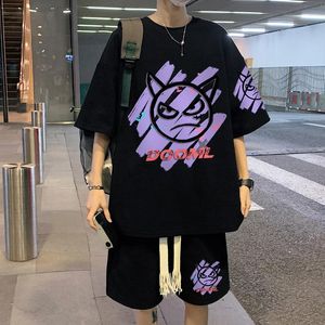 パンツメンズトラックスーツルーズグラフィックプリントメンショートセット韓国ハルクハイストリートTシャツスウェットパンツ2ピースセットサマー