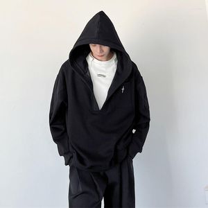 Luvtröjor herr C Y Enfärgad koreanskt mode Casual manliga tröjor V-ringad Desgin Pullovers 2023 våren Trendiga toppar 9A7520