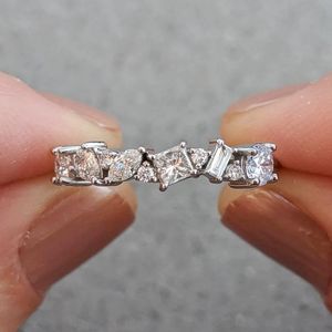 Huitan Round/Square/Marquise CZ Wedding Bands Women Rings Luxury Trendy Bridal Rings for Marriage Party Exquisite Female Jewelry