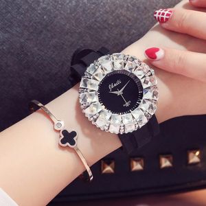 Zegarki na rękę na rękę luksusowe duże zegarki Diamond Watch Watches wysokiej jakości kwarcowe zegarki kwarcowe