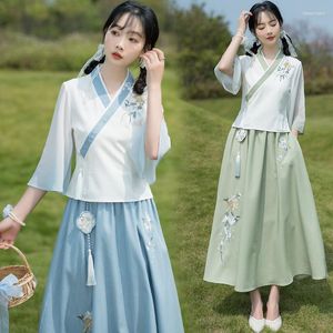 Blusar för kvinnor i kinesisk stil Förbättrad Tang-kostym Utsökt broderad topp för kvinnor Retro snedhals Kvinnlig Elegant Enkel Hanfu-blus