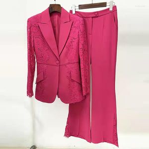 Женские спортивные костюмы Spot 2023 Модные кружевные сплайсинги Слимная кнопка с одной кнопкой костюмы расклешенные брюки с двумя частями