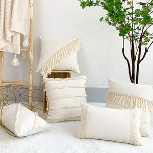 CushionDecorative Pillow Boho Style Linen Cotton Cover Home Decorative Beige Cushion with Tassels Solid Throw Cases 45x45cm30x50cm 230711