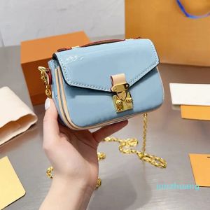 2023 neue Mini Messenger Bag Geldbörse Frauen Kleine Handtasche Brieftasche Geprägte Brief Patent Leder Kette Umhängetaschen Clutch Tasche Münze geldbörsen