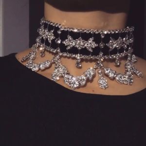 Strands Strings Fashion Crystal Choker Necklace Velvet Statement Necklaces for Women Collares Chockers Jewelry Party Gift 230710