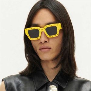 Tasarımcı Top kapalı w güneş gözlüğü 22 moda markası güneş gözlükleri stil beyaz içi boş out tasarım ins net kırmızı aynı erkek ve kadın güneş gözlüğü moda