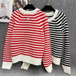 Designer Sweater Women Warm Cozy Striped Sweaters Long Sleeve Red And White Stripe Decoration 2 Color Fashion Knitwear woman sweaters Womens Clothe