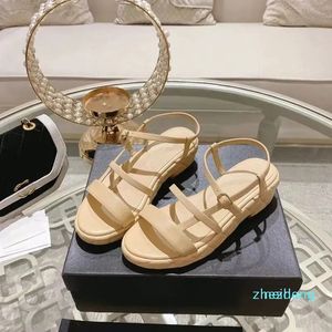 2023 designer luxury Classic Roman buckle straps sandals womens Leather Custom embellished slippers lady Outdoor Casual Wedge-heeled shoes