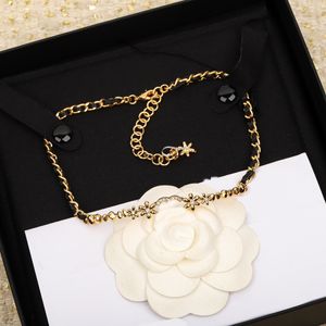 Luxury Pearl Necklaces Brand Designer Gold Plated C Letter Choker Pendant Beads Chain Women Girl Valentine's Mother's Day