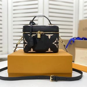 Bolsas de luxo Designers mono nice vaidade Bolsas cosméticas Pouch tote Carteiras Bolsas pretas com relevo Clássico Artigos de higiene pessoal Bolsas de maquiagem Estojos Bolsas bolsas de ombro Moda