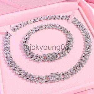 Anhänger-Halsketten Anhänger-Halsketten Silberfarbene Prong Miami Cuban Link Chain Halskette für Frauen Hip Hop Iced Out Square Choker Hochzeit Schmuck GeschenkAnhänger x0711 x0