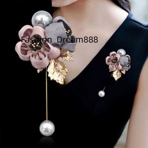 Hot sale Women's Vintage Fabric Floral Brooch Lapel Pin Wholesale Classic Hijab Brooch Pins for Women