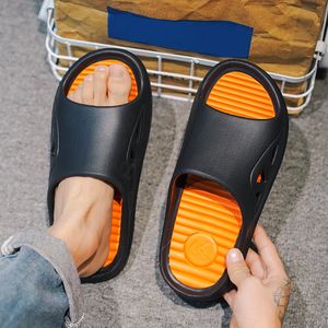 Tofflor 2023 Plattform Sneaker Herr Sommarskor Herr Sandaler Memory Foam Kudde Slides Valvstöd Badning Moln Flip Flops 230711