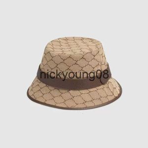 Geniş Memlu Şapkalar Kova Şapkaları Moda Tasarımcılar Erkekler İçin Mektup Kova Şapkası Kadınlar Katlanabilir Kapaklar Siyah Balıkçı Plajı Güneş Vizörü Geniş Brim Kadın Kilise Elbiseleri Şapkalar Katli