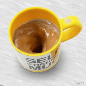Tassen Elektrische Mixkaffee-Teetasse Batteriebetriebener Edelstahl-Kaffeemischbecher mit Deckel Praktisch tragbar für Küchenhelfer R230712
