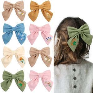 Other Fashion Accessories Sweet Girls Embroidered Hair Clips Daisy Flower Bowknot Hairpins Barrettes Bows Ornament Headwear Kids 230712