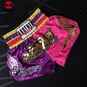 Pantaloncini da uomo Corti Pantaloncini da boxe con ricamo Muay Thai Donna Uomo Bambini Rosa Viola Concorso di allenamento Arti marziali Grappling Pantaloncini da combattimento 230711