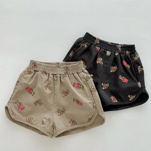 Shorts 2023 Sommar Tunna Bekväm Tecknad Barn Pojkar Casual Korta Byxor Tjej Söt Bear Print Boutique Byxor 230711