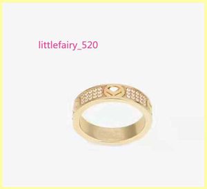 Stilista Anello Bracciale in oro Anello in oro Gioielli di lusso Anelli con diamanti Fidanzamenti per le donne Braccialetti d'amore F Marchi Buono 21106828434