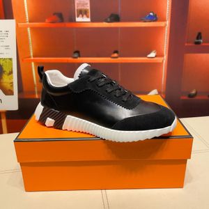 Buty na co dzień kobiety Skórzane sznurowane tenisówki podróżne 100% skóra bydlęca fashion lady Projektant płaski Running Trainers Letters woman shoe platform gym sneakers Buty turystyczne