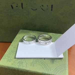 30% rabatt ~ Band Rings Promise Ring Designer för kvinnliga smycken grossist 925 Sterling Silver Skeleton Gift Crome Hearts Mossanite Cuban Link