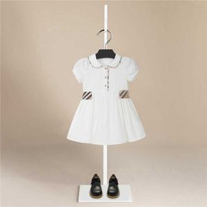 Abiti da ragazza New Fashion Girls Summer Dress Cotton White Turndown Collar Abiti casual adorabili Bambini Vestidos Tasca per bambini 1-7 anniHKD230712