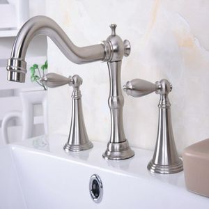 Badezimmer-Waschtischarmaturen, Deckmontage, 3 Löcher, Badewannen-Mischbatterie, gebürstetes Nickel-Messing, weit verbreitet, 2 Griffe, Waschbecken-Wasserhahn Abn018