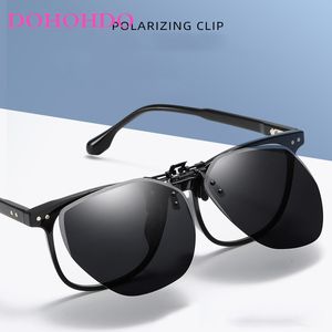 Lentes de óculos de sol polarizadas com clip on para homens Moda feminina Lente de espelho flash para motorista Clipes de sol para óculos de proteção de visão noturna UV400