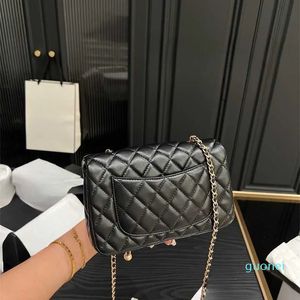 Lüks Tasarımcı Çanta Çanta Messenger Çanta Zarf Torbaları Omuz Çantası Tote Kadın Moda İnci Kiliti Altın Top Zincir Crossbody Bag