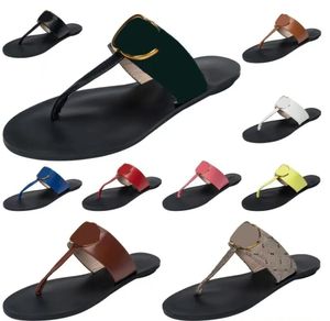 Klasyczne kapcie damskie podwójne liście skórzane flip-flops projektant płaski pantofel Summer Outdoor Beach Kaptaki dla kobiet mody Sandały Fabryczne Hurtowe