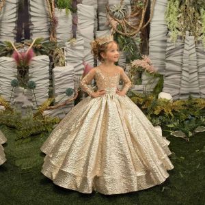 Blomma 2023 Gold Girl Dress Princess Illusion Hylsa med Bow -knappar Läckra kjol Birthday Wedding Party Kids Bridesmaid Custom Made BC15260