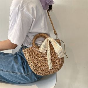 Evening Bags Handwoven Straw Rattan Beach Handbag Women Girls Summer Hollow Out Crossbody Shoulder Bag with Bowknot Lace Tassels 230711