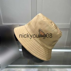 Geniş Memlu Şapkalar Kova Şapkaları Naylon Kova Şapkası Tasarımcıları Erkek Kadınlar İçin Kapak ve Şapkalar Lüks Casquette Plaj Kapakları P Aksesuarları Pembe Turuncu 2023 X0712