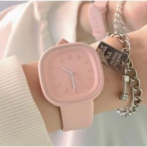 Orologi da polso Fashion Cute Pink Watch Women Square Watches Casual Sport Leather Band Quartz Laides Girls Student 2023