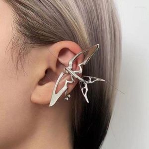 Plecy Kolczyki Punk Osobowość Metal Jaskółka Ptak Mankiet Ear Cuff Non-piercing Kolczyk 2023 Fashion Design Unikalny wydrążony klips Dla kobiet Biżuteria