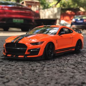 Diecast Model car Maisto 1 24 Mustang Shelby GT500 Supercar Modello di auto in lega Fonde sotto pressione Veicoli giocattolo Collect Car Toy Boy Regali di compleanno 230711