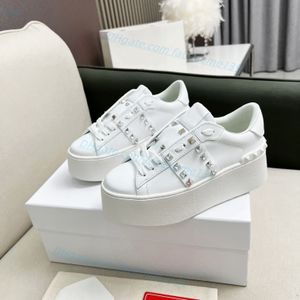 Designerskor Plattform Untitled Sneakers Klänning Skor trippel Vit Svart rosa guld Järn Silver dam fritidssneaker lyx kvinnor utomhusnitar sportträningsskor