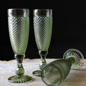 ヨーロッパスタイルのエミードワインカラーゴブレットシャンパンドリンクウェアパーティーウェディングハミリードリンクカップテールガラスとステム0529