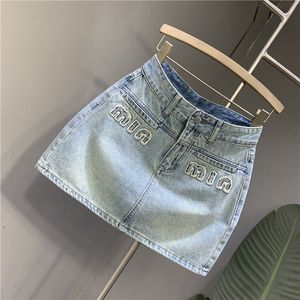 Kvinnors Jumpsuits Rompers Y2k Sommar Brev Broderi Hög midja Tvättad A-linje Denimkjol Kvinnor Vintage Above Knee Mini Koreansk modekläder 230711