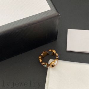 Love Rings for Women Flowers Plated Gold Rings Letters Classic Gemstone Blue Anniversary Bague Homme Dark Beautiful Charming Rings Fashion Popular ZB038 C23