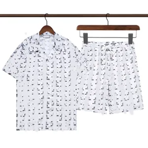 23SS Designer Men Tracksuits Fashion Design T-shirt Klassiska gitterbyxor 2-stycken Set korta skjortor Shorts Checkered Suit Size M-3XL.#FY 011