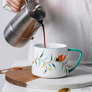 Canecas Bonito Copo de Cerâmica Pintado à Mão Café da Manhã 320ml Padrão de Flores Desenhos Animados Leite Aveia Caneca de Café Sob Esmalte Copos de Cerâmica para Presente em Casa R230713