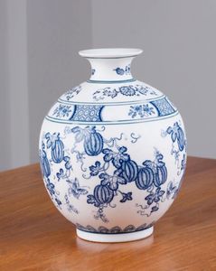 Chinese Style Jingdezhen Classical Blue And White Porcelain Kaolin Flower Vase Home Decor Handmade Vases2448133